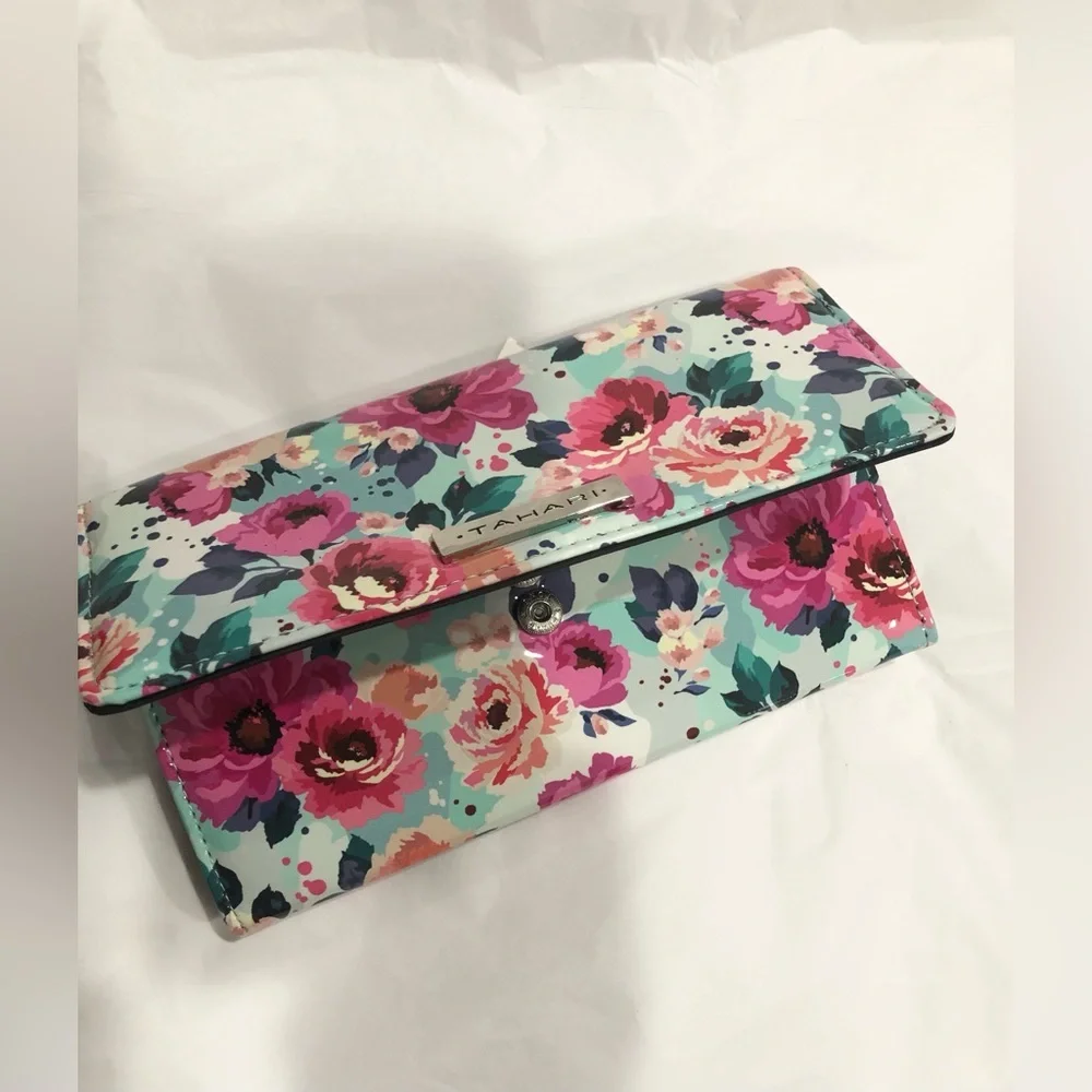 Tahari blue pink rose flowers‎ floral glossy patent foldover wallet new